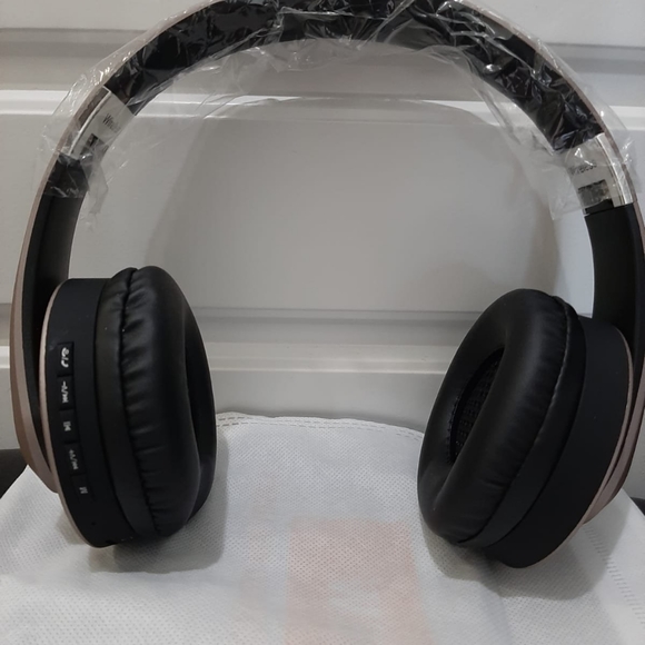 Wireless Bluetooth headphones KD 15 & KD 59 - Picture 12 of 13